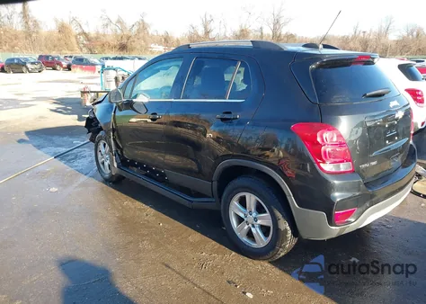 2017 Chevrolet Trax Lt z USA, uszkodzony, nr VIN 3GNCJPSB7HL135404
